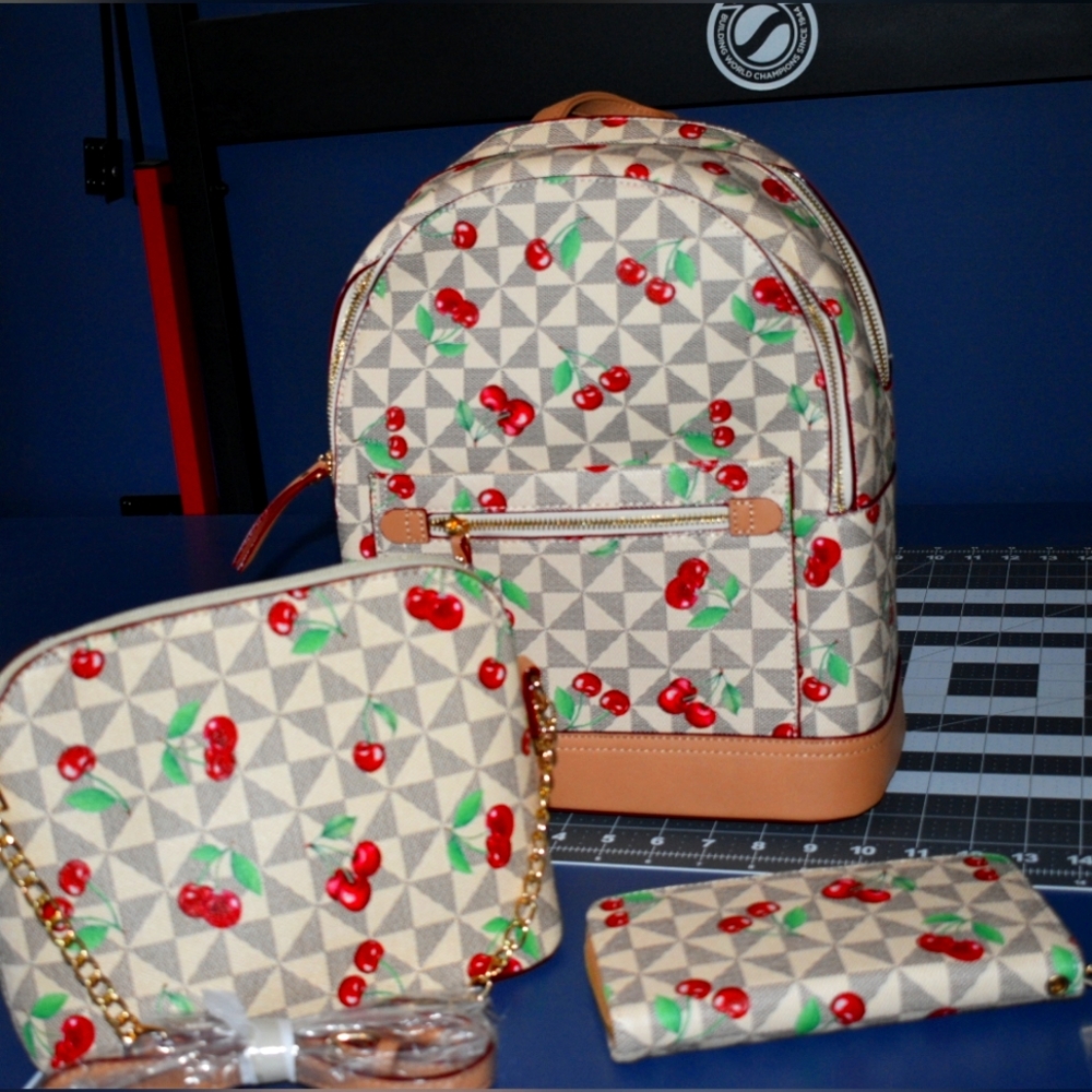Cherry backpack set